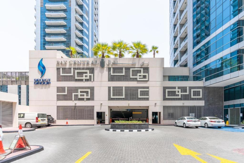 Jbr Bay Central Marina View 1 Br Дубай Экстерьер фото